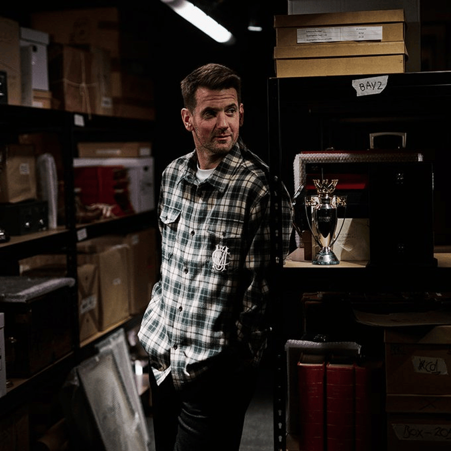 曼联四十老臣将续约！拉爵看重其一优势，创纪录比肩吉格斯范德萨